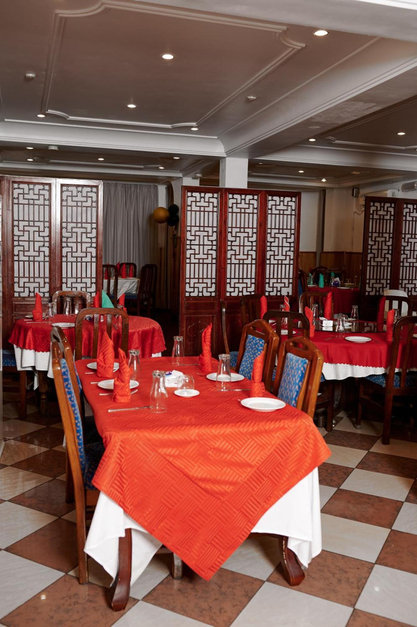 Royal Park Hotel And Chinese Restaurant Kumasi Extérieur photo